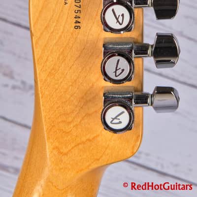 Fender American Deluxe Telecaster Rosewood Fretboard 2012 3- Color Sunburst - Excellent Condition image 6