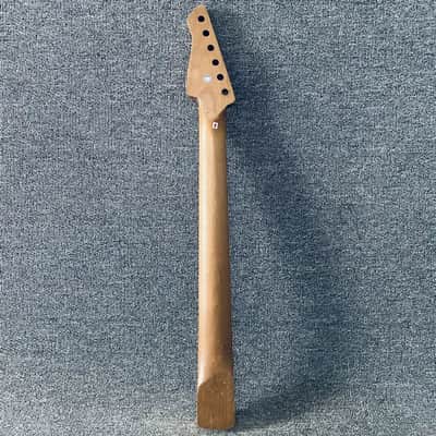 Maple Wood Guitar Neck, 22 Frets Maple Fingerboard image 4