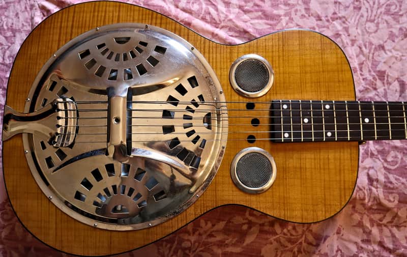 Epiphone Dobro Hound Dog Deluxe Roundneck