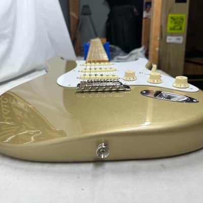 Fender Classic Player '50s Stratocaster Strat Electric Guitar MIM - Made in Mexico - Shoreline Gold image 18