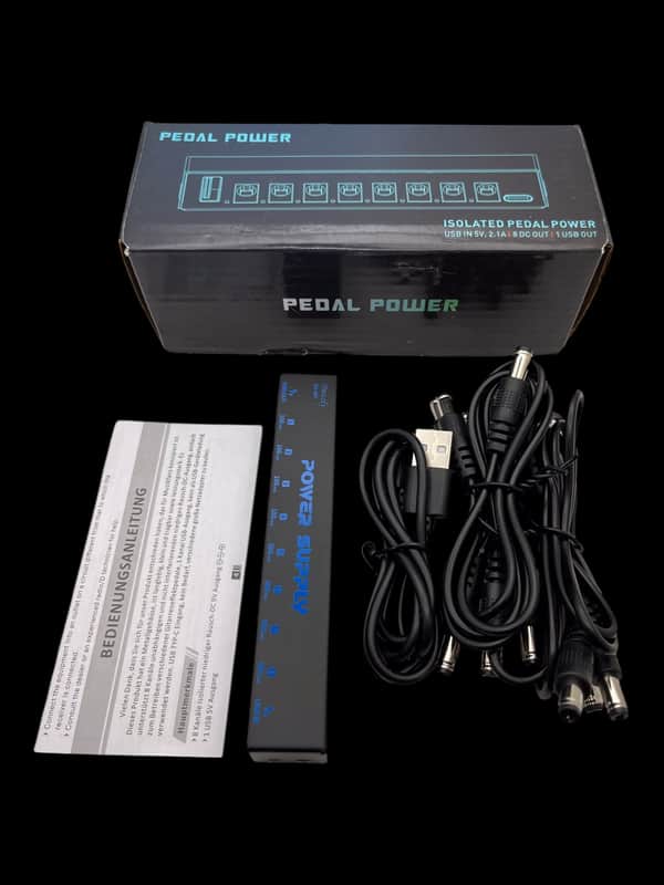 DOZZLY Mini Portable Guitar Pedal Power Supply X8208 image 1