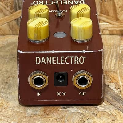 Pre Owned Danelectro The Eisenhower Fuzz Inc. Box image 3