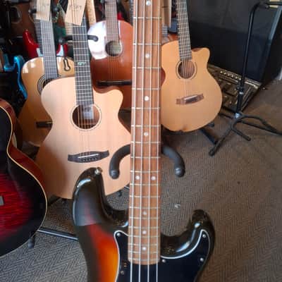 Fender Precision Bass with Rosewood Fretboard 1970 - 1983 - Sunburst image 3