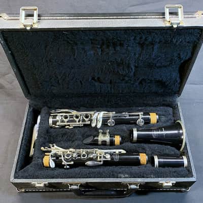 80's Bundy Bb Student 'Resonite' Clarinet Outfit image 1