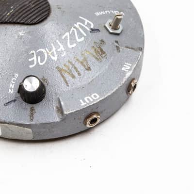 Dallas Arbiter Fuzz Face Grey Owned by Rich Robinson image 2