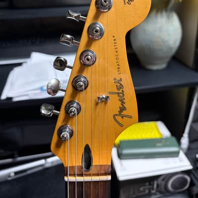 Fender Player II Stratocaster with MODDED PICKUP image 4