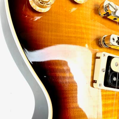 Gibson Les Paul Classic 2015 Fireburst image 10