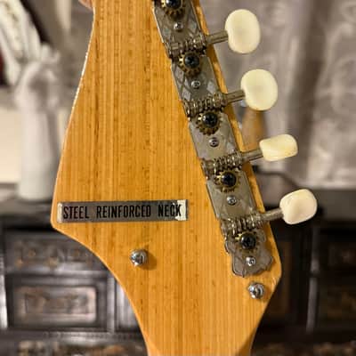 Teisco ET-200 1960s - Sunburst image 4