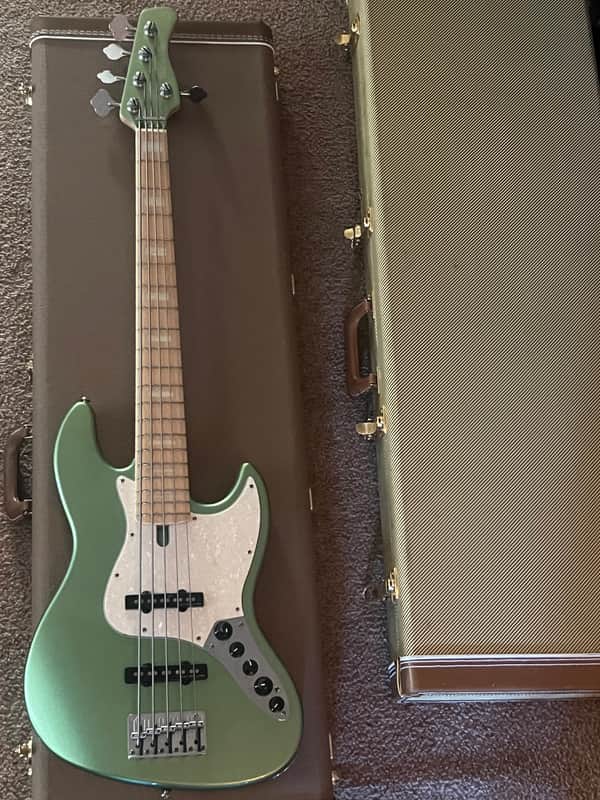 Sire Marcus Miller V7 Swamp Ash 5-string Bass Guitar - Sherwood Green 2017-2019 - Sherwood Green image 1