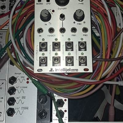 Intellijel Dr. Octature II Octal Filter / VCO / LFO image 6