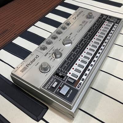 Roland TR-606 Drumatix - SERVICED! image 4