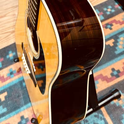 Martin HD-28 2023 image 3