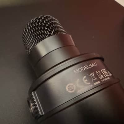 Shure MV7 Dynamic USB Podcast Microphone 2020 - Present - Black image 3