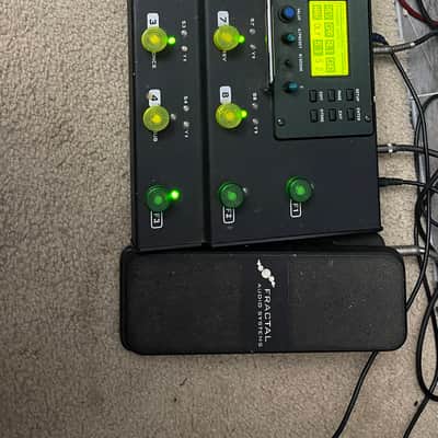 値下げ！fractal audio fx8 FRACTAL AUDIO SYTEMS FX8 Guitar Multi-Effects Pedalboard Confirmed