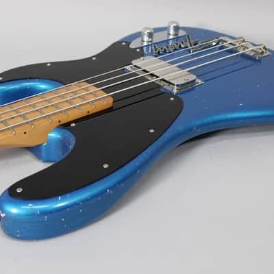 777 Guitars Bluebird In Electric Blue image 5