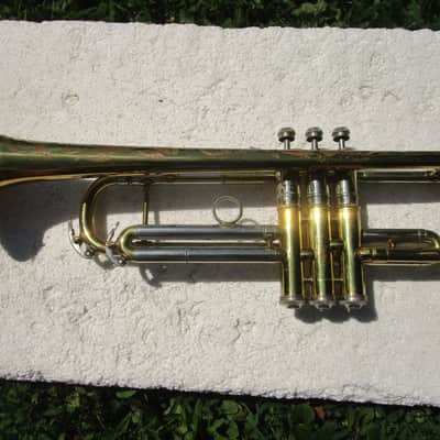 Conn NY Symphony Special Trumpet, 1936, Highly Engraved, Original Finish & Case image 4
