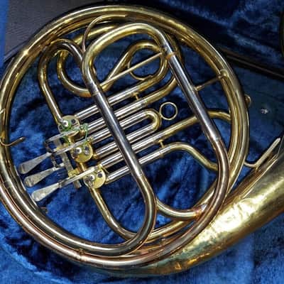 Yamaha YHR-313 Single French Horn with Yamaha case and MP, Japan, Good Condition image 7