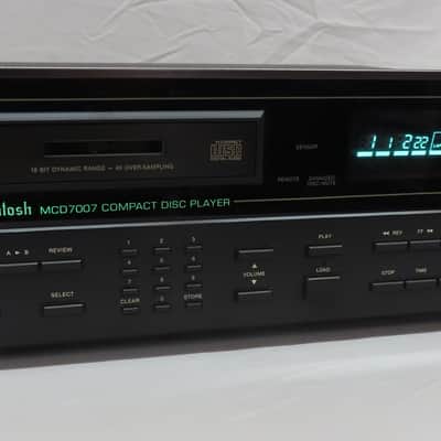 McIntosh MCD7007 Compact Disc Player - Single Disc CD Player w/ Original Box image 1