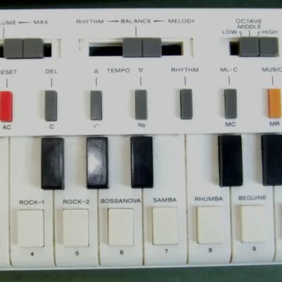 RARE, VINTAGE CASIO VL-TONE CLASSIC 1980s MINIATURE SYNTH - FULLY WORKING WITH SPEAKER ISSUE - VERY GOOD image 3