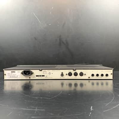 Korg Trinity TR Rackmount 32-Voice Polyphonic Workstation 1998 - Silver TGHM image 5