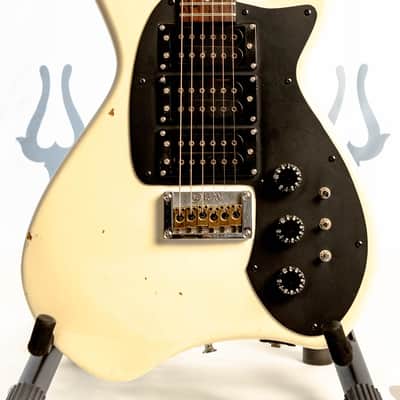 Daion Barbarian White Electric Guitar w/ Original Daion Branded Hardshell Case image 3
