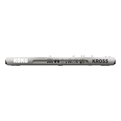 Korg KROSS 2-61 White image 3