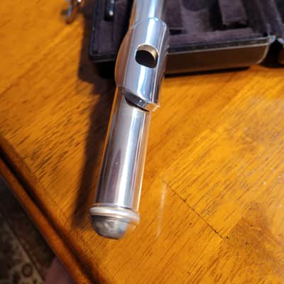 Yamaha (closed hole) FLute-YFL-22N-2025- Nichol/Silver plated-BEAUTIFUL image 4