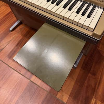Wurlitzer 200 with 206 Cabinet (original 70s) - Cream image 6