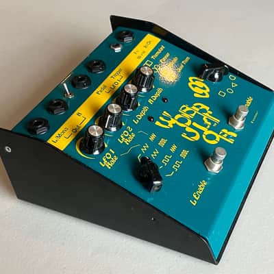 Lovetone Wobulator Tremolo/Vibrato/Panner pedal image 2