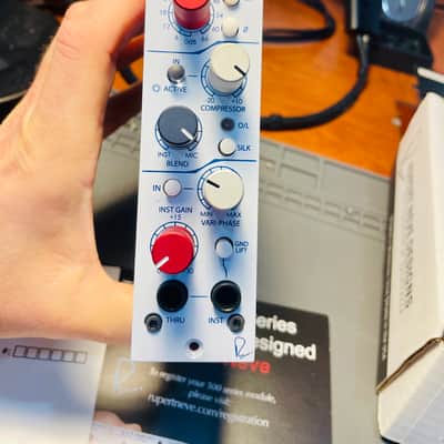 MINT Rupert Neve Designs Portico 517 500 Series Mic Pre / Compressor Module 2011 - Present - White image 2