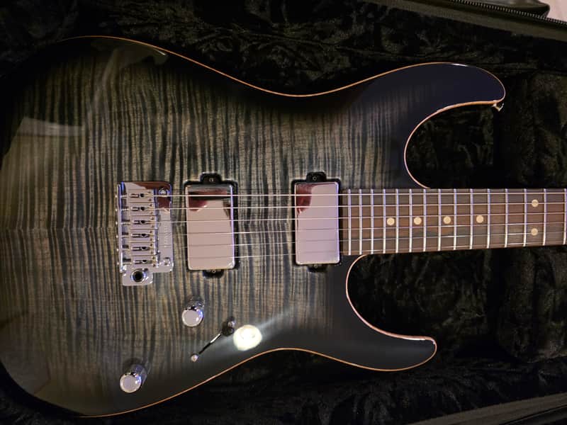 Tom Anderson Guitarworks Lil Angel Drop Top 2026 - Atlantic Storm to Black Edgeburst image 1