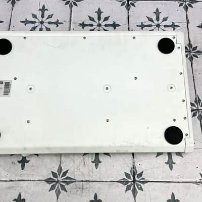 Arturia KeyLab 61 MkIII MIDI Controller image 10