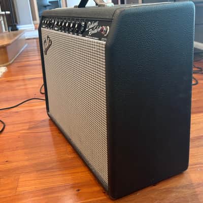 Fender '65 Deluxe Reverb Reissue 22-Watt 1x12" Guitar Combo 1994 - Present - Black image 5
