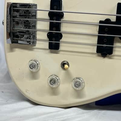 Kramer Striker 700ST 4-String P-Style Electric Bass image 5