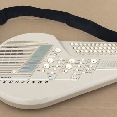 Suzuki OM-100 Omnichord Vintage Synthesizer Auto Harp Auto Chord + Original Soft Case image 3