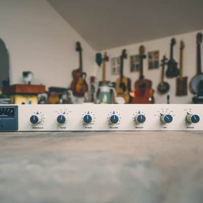 LARK Audio  Stereo Bus Compressor image 2