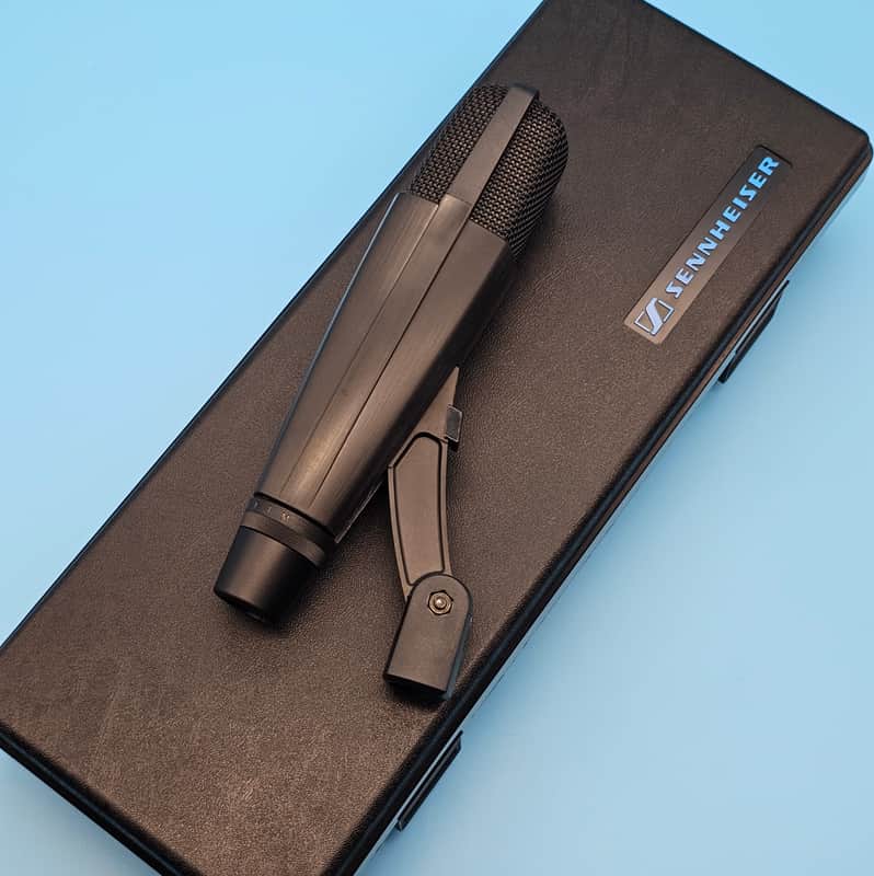☆Sennheiser MD 421 II Cardioid Dynamic Microphone w/ Mic Clip & Case image 1