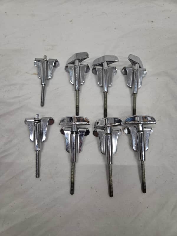 (8) Fibes Bass Drum Claws and T rods (C013-33)