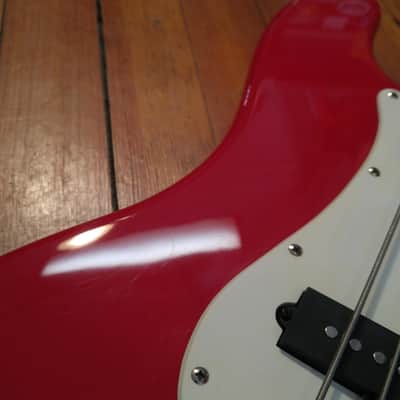 Squier Affinity Precision Bass 2000 Red image 9