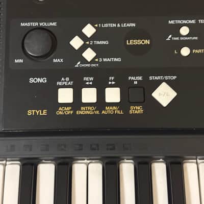 Yamaha YPT-220 Digital Keyboard WORKS w/Box, Manual, + Power Supply image 5
