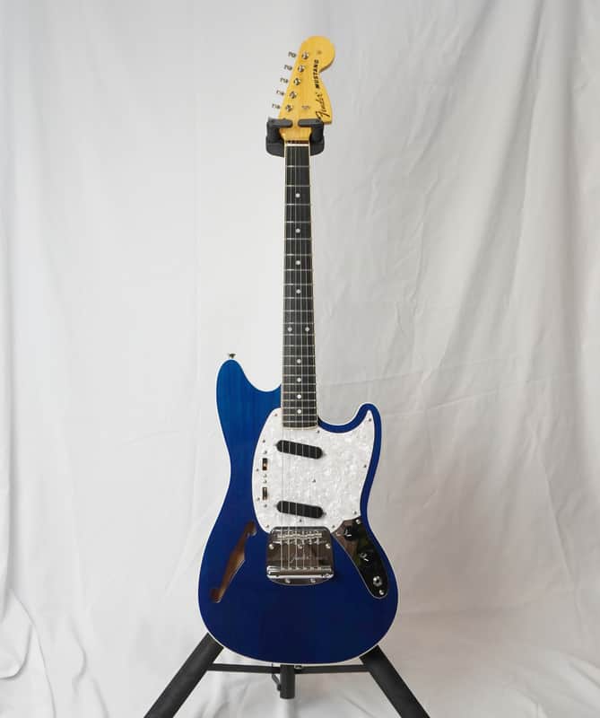 Fender Japan Thinline Mustang MG-HO (2012) Trans Blue MIJ – Semi