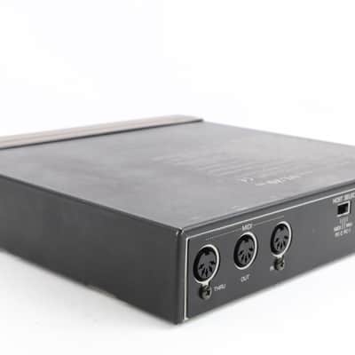 Share Resoldered Yamaha VL70-ｍ Virtual Acoustic Tone Generator W/Adapter New Battery image 9