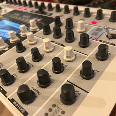 Arturia Origin Desktop Virtual Analog Synthesizer 2009 - 2015 - Silver image 9