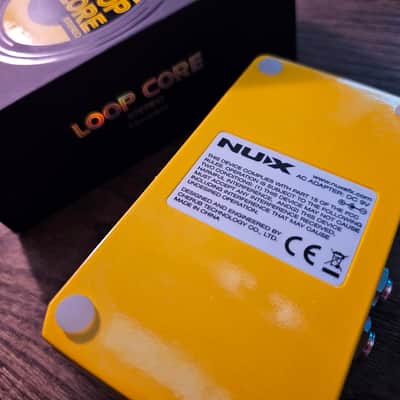 NUX Loop Core Stereo Looper with MIDI and Drum Patterns Effects Pedal Yellow image 3