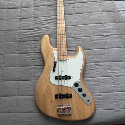 Fender MIJ Heritage ’70s Jazz Bass - Natural Ash image 4