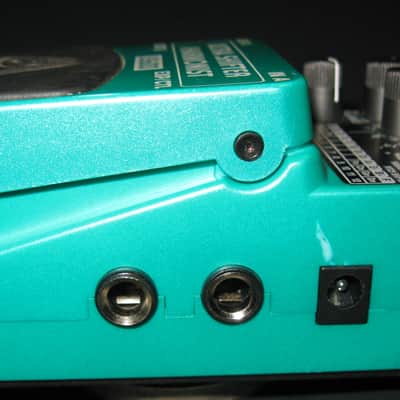 Behringer US600 Ultra Shifter/Harmonist Effects Pedal image 3