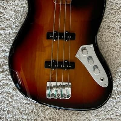 Fender  Jaco Pastorius Jazz Bass, Fretless, Pau Ferro board, 3-Color Sunburst image 2