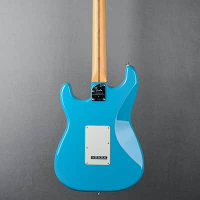 Fender American Professional II Stratocaster HSS - Miami Blue w/Rosewood image 9