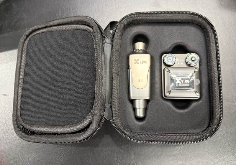Xvive U4 Wireless In-Ear Monitor System 2019 - 2020 - Black image 1