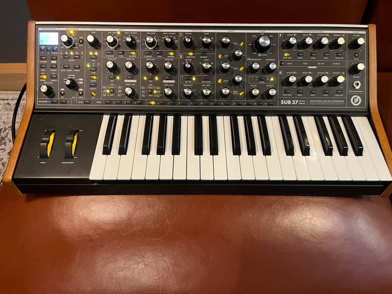 Moog Subsequent 37 Analog Synth
